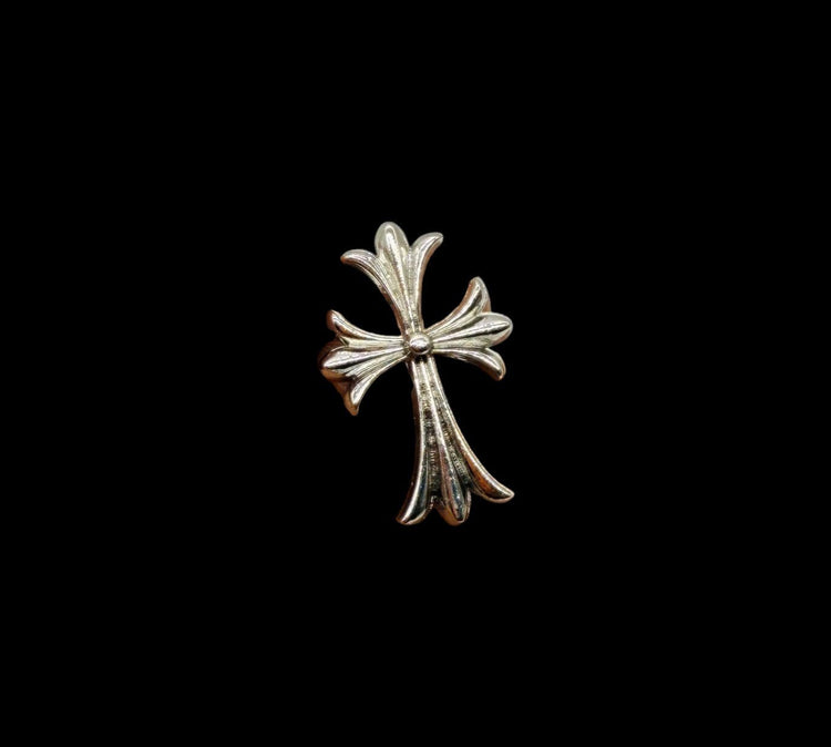 Vintage Cross Pendant - Twel2Three