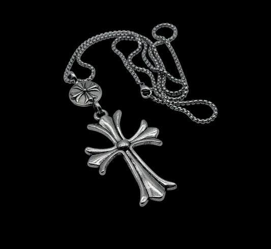 Rosette Cross Necklace - Twel2Three